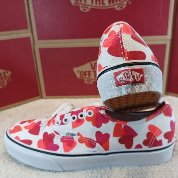 Vans Men's 4 / Women's 5.5 Authentic Hearts Red White VN0A348A40Q - Picture 1 of 12